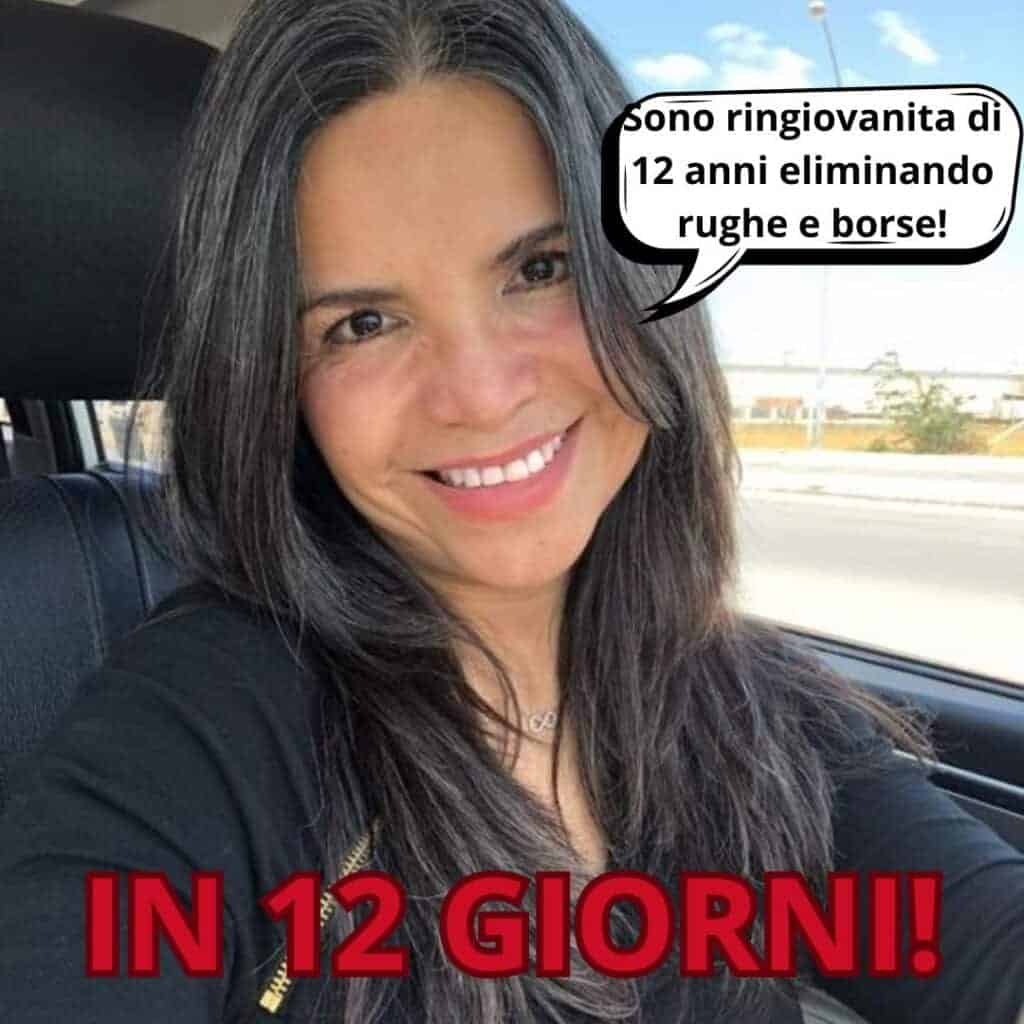 Donna felice con pelle più giovane, eliminati rughe e borse.